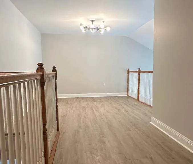 300 W Elm St #2417 — Photo 9
