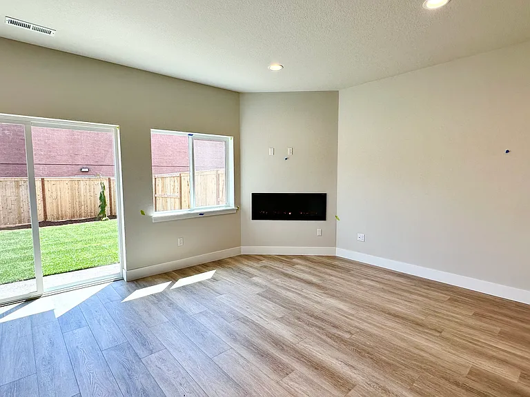 8415 NE 134th Pl — Photo 5