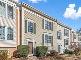 5434 Crows Nest Ct, Fairfax, VA 22032