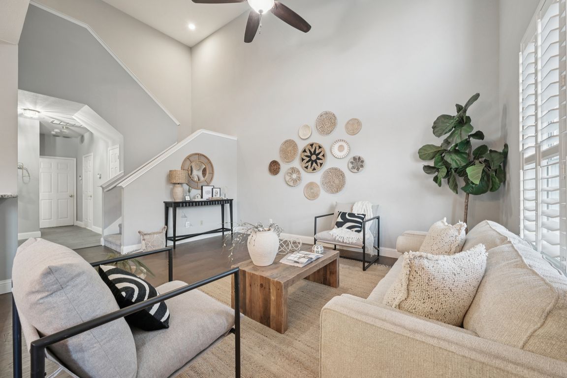 next background image