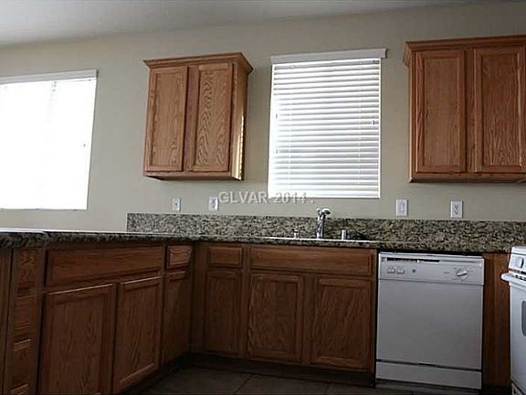 5th image of 9128 Mountain Maple Ct