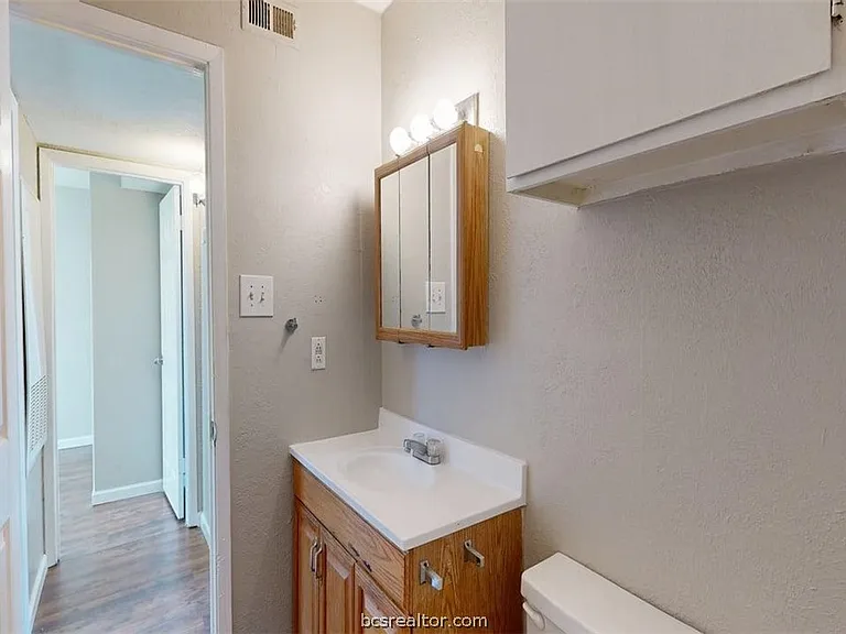806 Oran Cir #G — Photo 20