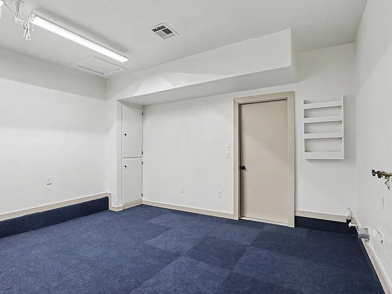 1715 Edgewood Dr — Photo 23