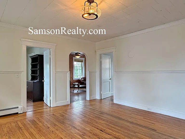410 Thames St #2 — Photo 17