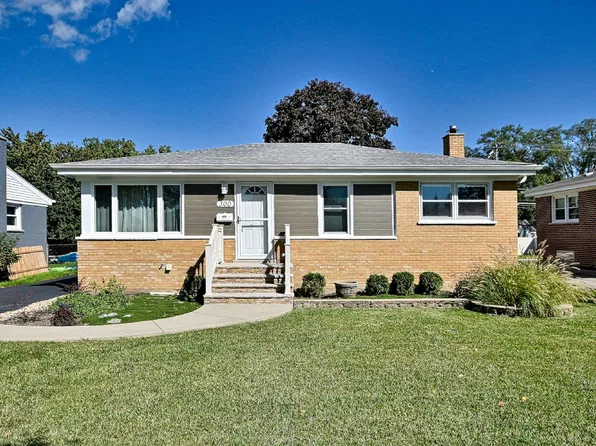 300 Wisconsin Dr, Des Plaines, IL 60016