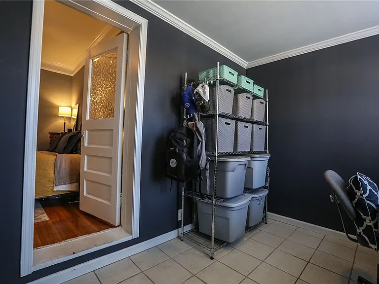 17 Russell St #11 — Photo 17