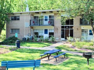 4915 Americana Dr APT T2, Annandale, VA 22003