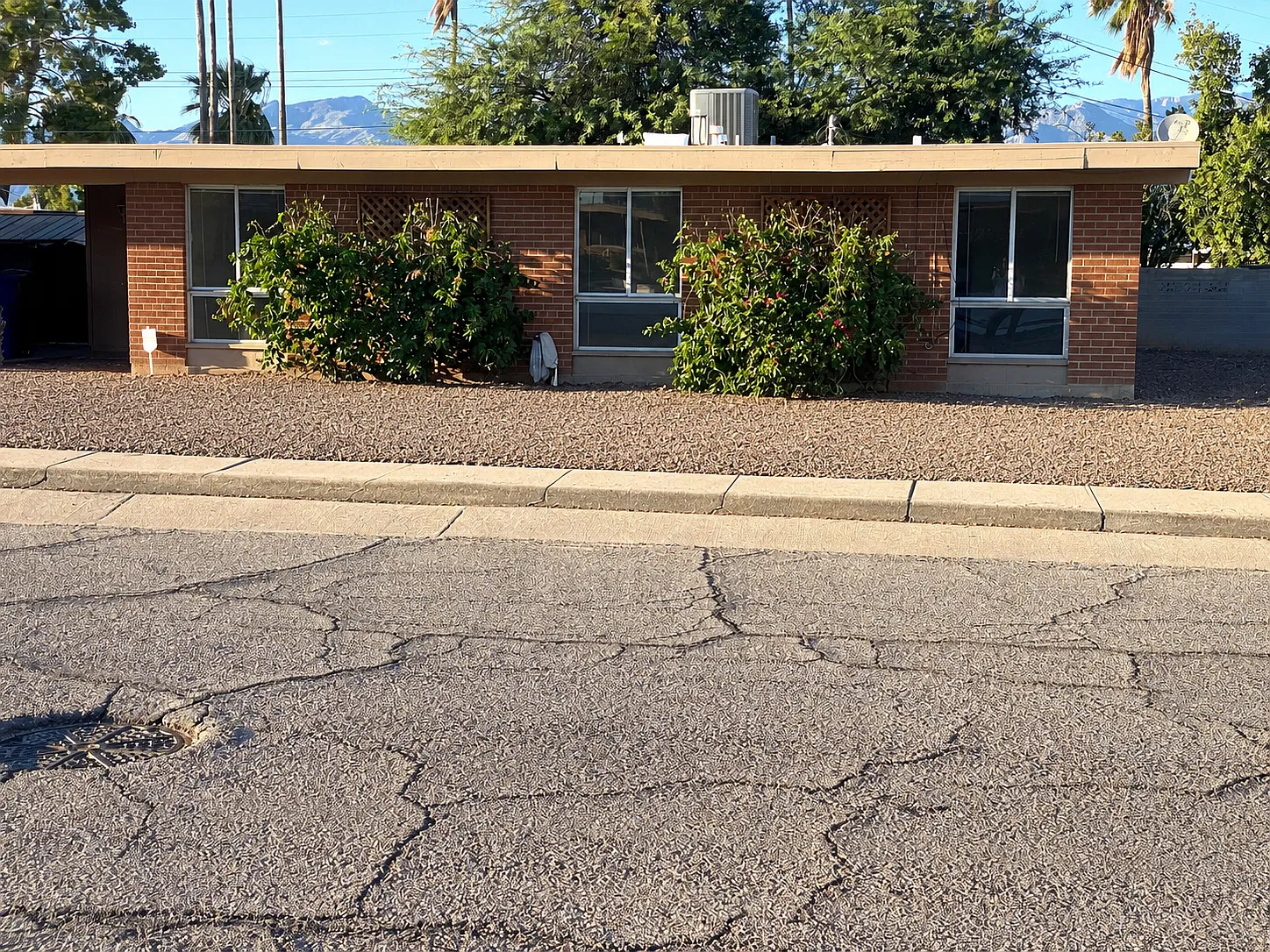 3 bed, 1529 sqft, $1,945 — Photo 3