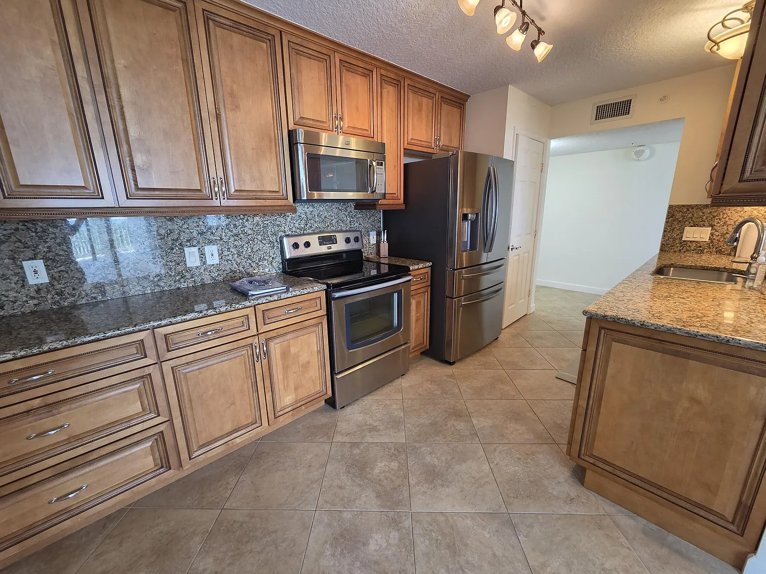Seabreeze 5049 — Photo 3