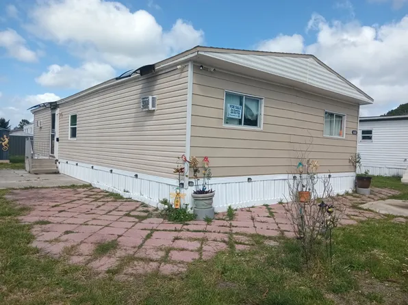 1032 Sand Creek Dr, Melbourne, FL 32934