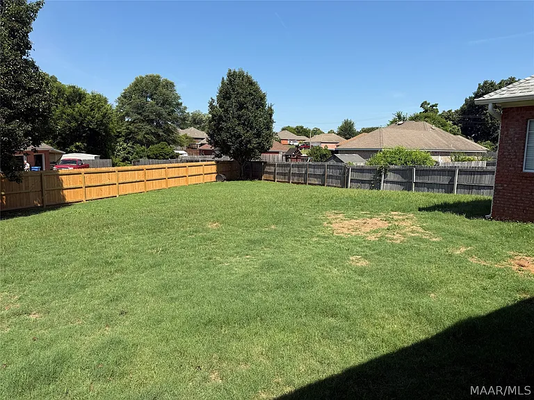 104 Inge Pl — Photo 22