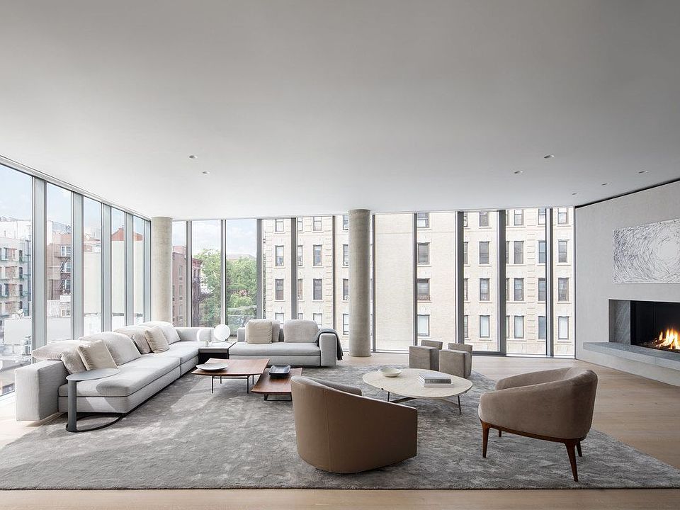 1st image of 152 Elizabeth St APT 4