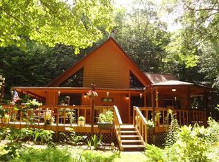337 Little Rocky Ln, Franklin, NC 28734