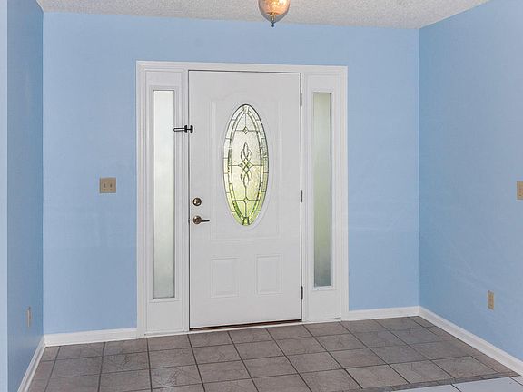 4th image of 4464 Cobblefield Cir E