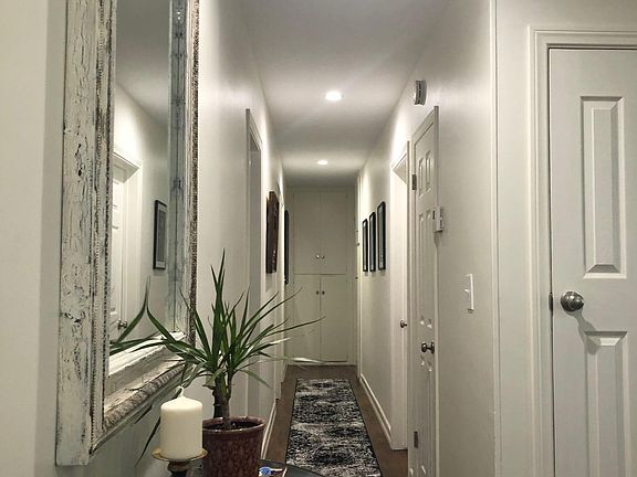 5th image of 6601 Farralone Ave