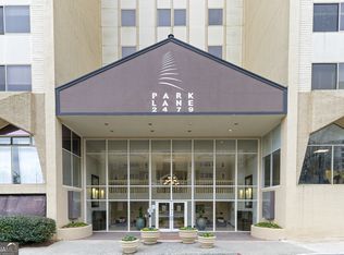 2479 Peachtree Rd NE APT 601, Atlanta, GA 30305