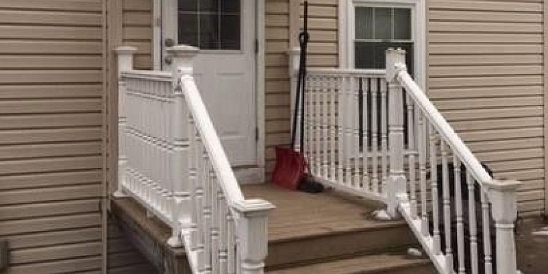 1st image of 327 Painter Ave