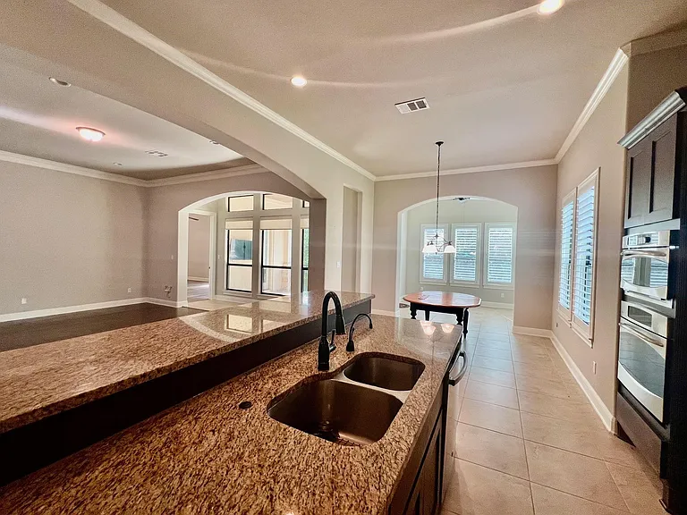 2210 University Club Dr #4A — Photo 12