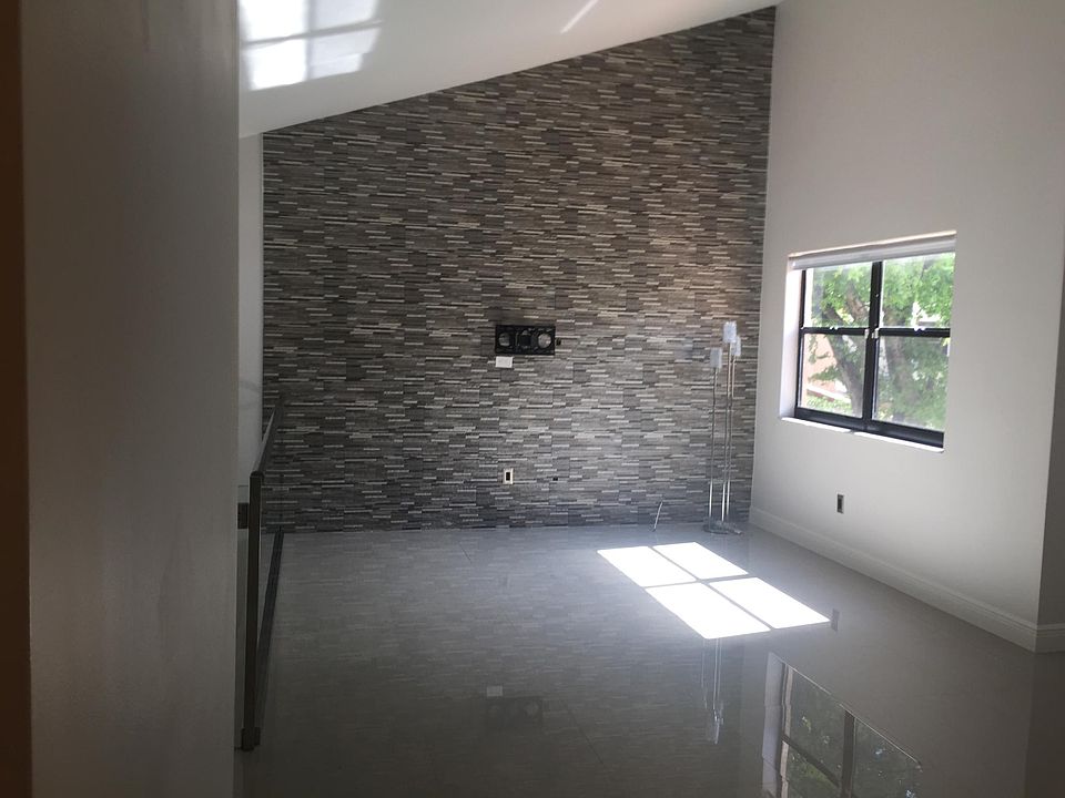 1st image of 10307 NW 9th Street Cir