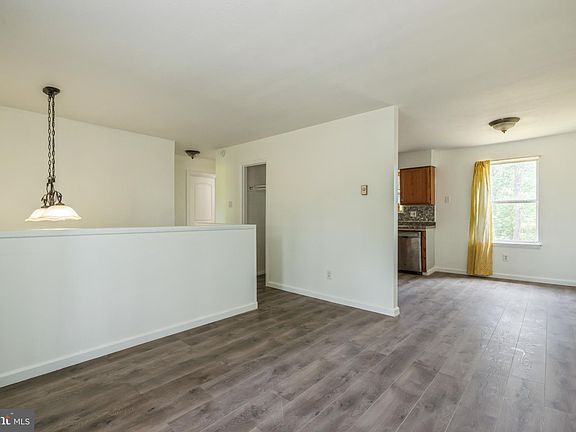 3rd image of 76 Sepulga Dr