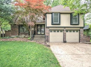 1511 SW 8th Ter, Lees Summit, MO 64081