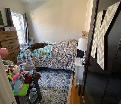 5th image of 1703 W Catalpa Ave #2E
