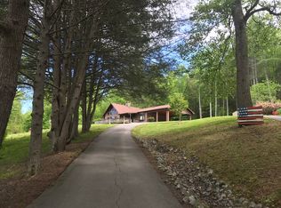 2525 Winkler Way Rd, Lenoir, NC 28645