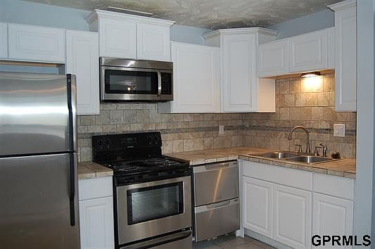 5th image of 2810 Franklin St APT 3