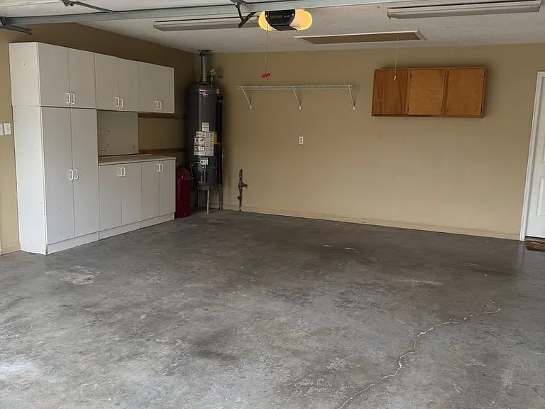 7233 Sorrenta Rd — Photo 28