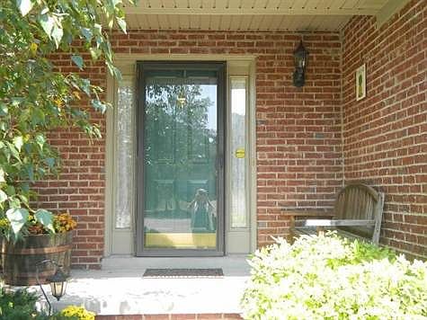 3rd image of 609 Scotch Pine Cir