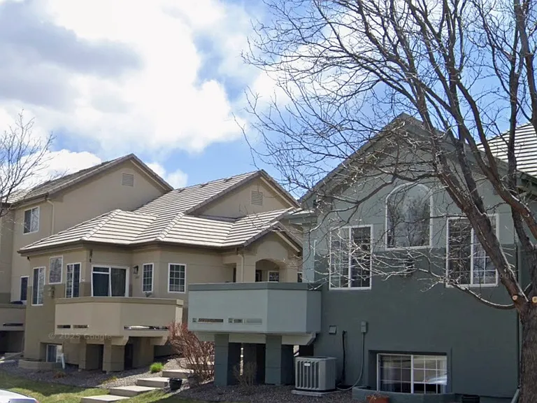 4117 Da Vinci Dr — Photo 2