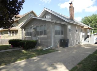 327 Hammond Ave, Waterloo, IA 50702