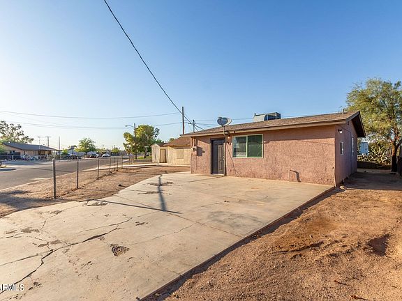 3rd image of 318 W PHOENIX Avenue