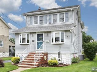 137 E Johnson Ave, Bergenfield, NJ 07621