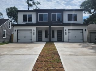 1510 N Thompson St #B, Conroe, TX 77301