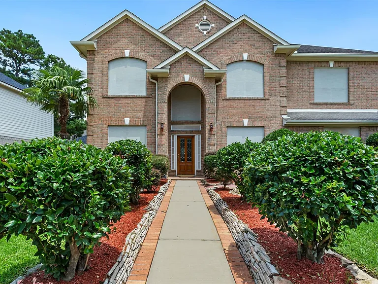 18714 Aquatic Dr — Photo 3