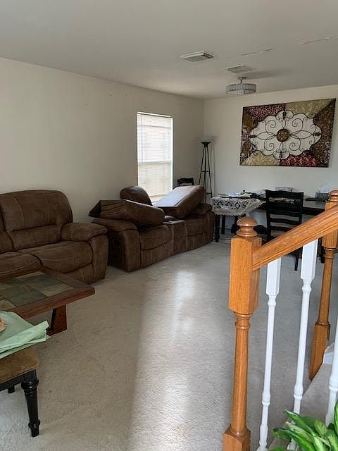 Entrance Living Area