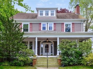 112 Arnold Ave, Cranston, RI 02905