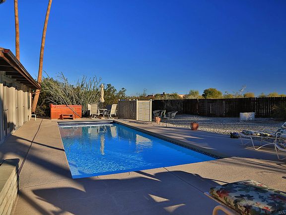2nd image of 355 Pointing Rock Dr