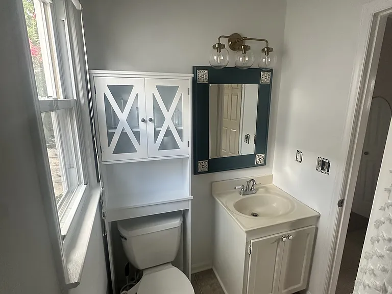 1719 Wheat St — Photo 32