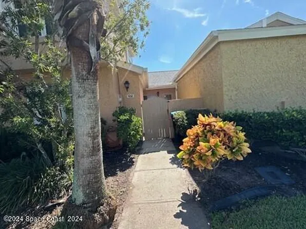 1445 Malibu Cir NE APT 102, Palm Bay, FL 32905