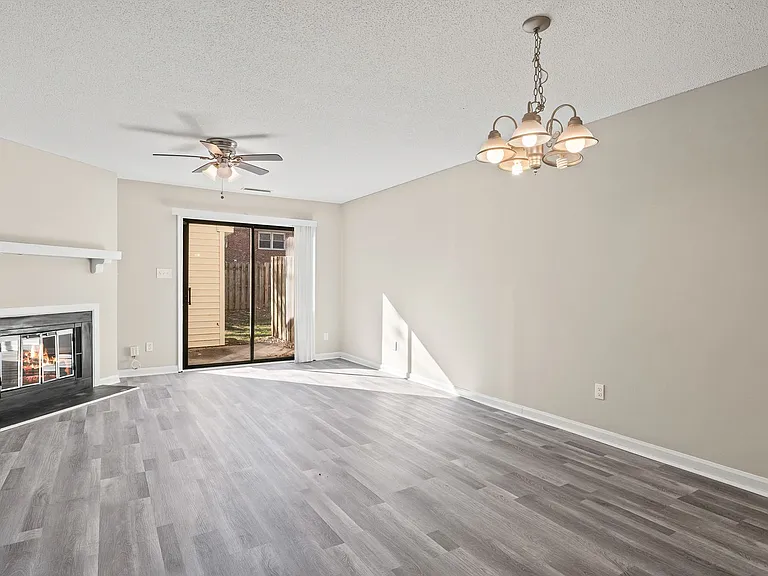 1507 Clermont Rd #20 — Photo 6