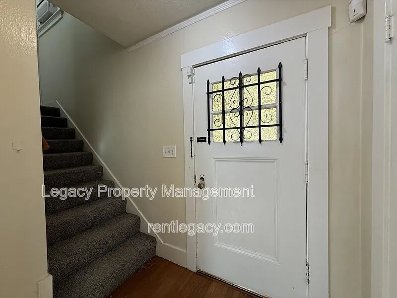 Building Photo - 69 B St