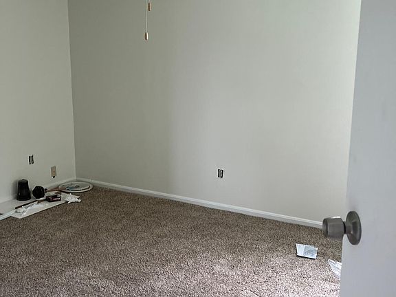 2nd image of 3885 Indoe St