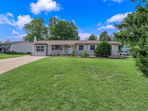 2nd image of 2685 Glendrive Pl