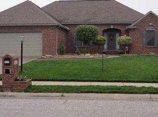 5925 Long Pond Way, Evansville, IN 47711