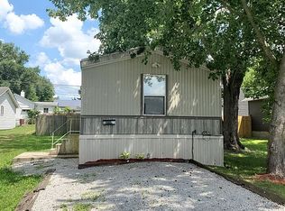 1204 S 14th St, Herrin, IL 62948