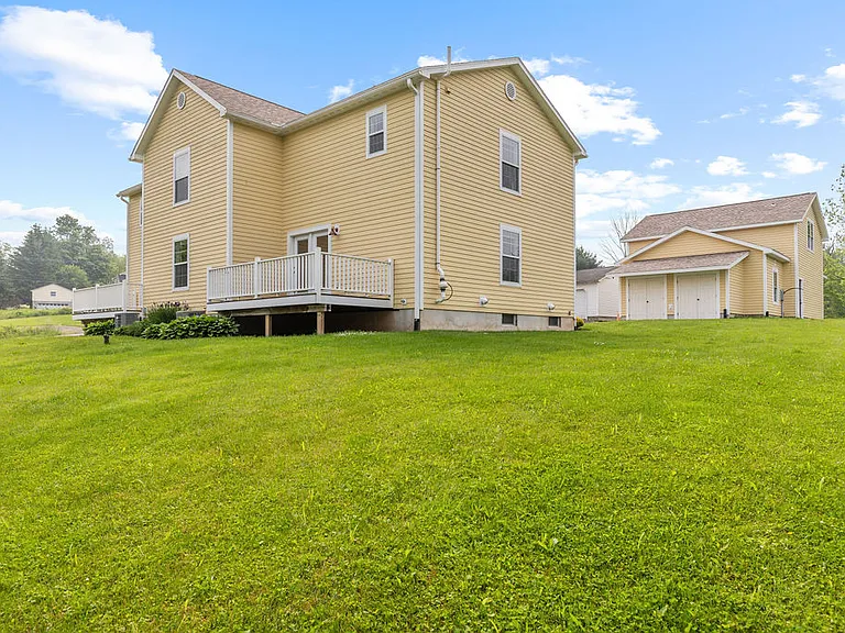 4331 Jordan Rd — Photo 35