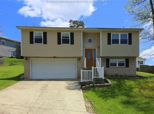 17 Poplar Hls, Hurricane, WV 25526