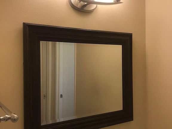 5th image of 1800 Civic Center Dr APT 2